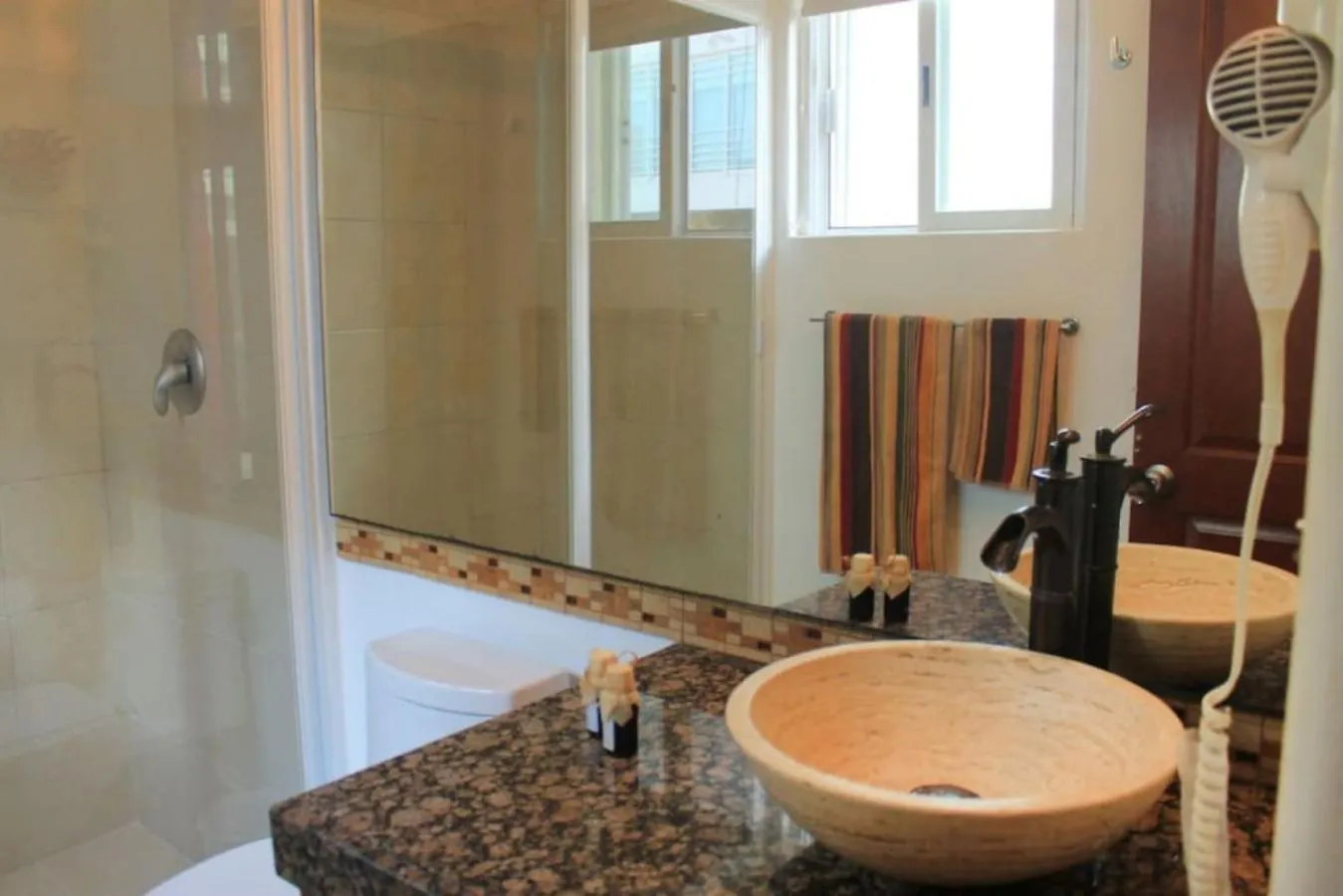 Playa Paradise Getaway. Cozy 2Br Condo In The Heart Of Playa Playa del Carmen