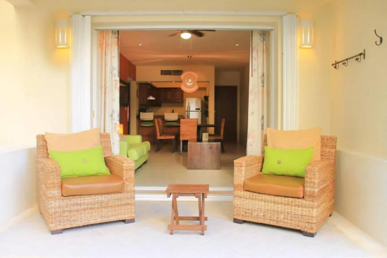 Apartment Playa Paradise Getaway. Cozy 2Br Condo In The Heart Of Playa Playa del Carmen
