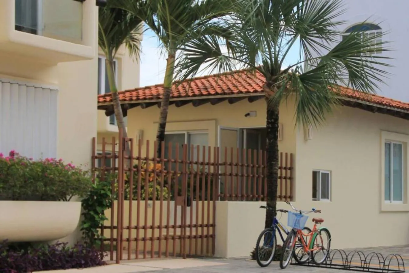 Playa Paradise Getaway. Cozy 2Br Condo In The Heart Of Playa Playa del Carmen Apartment