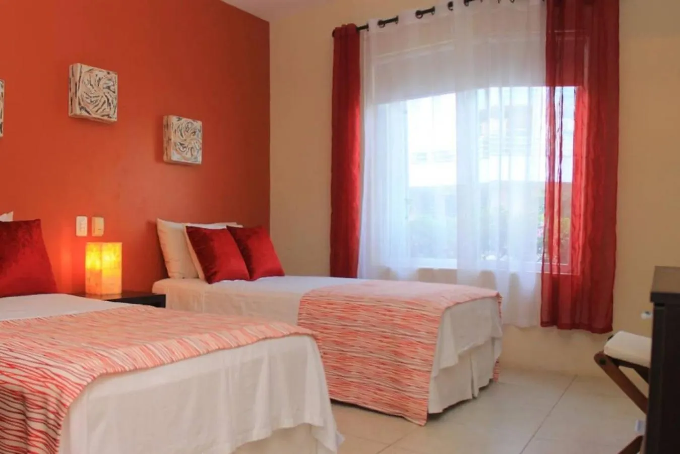 Playa Paradise Getaway. Cozy 2Br Condo In The Heart Of Playa Playa del Carmen Mexico