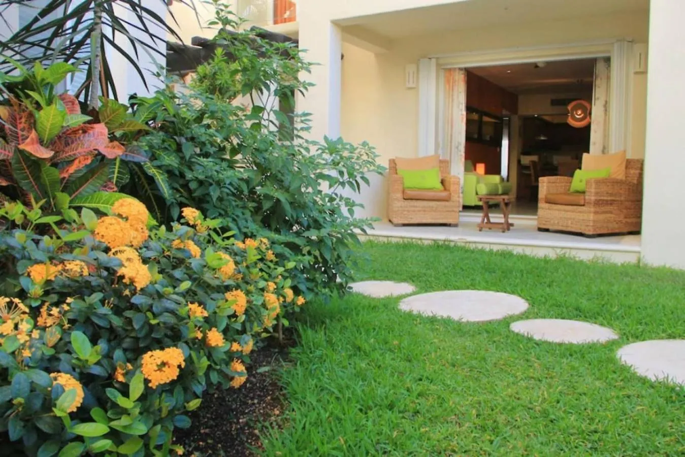 Playa Paradise Getaway. Cozy 2Br Condo In The Heart Of Playa Playa del Carmen