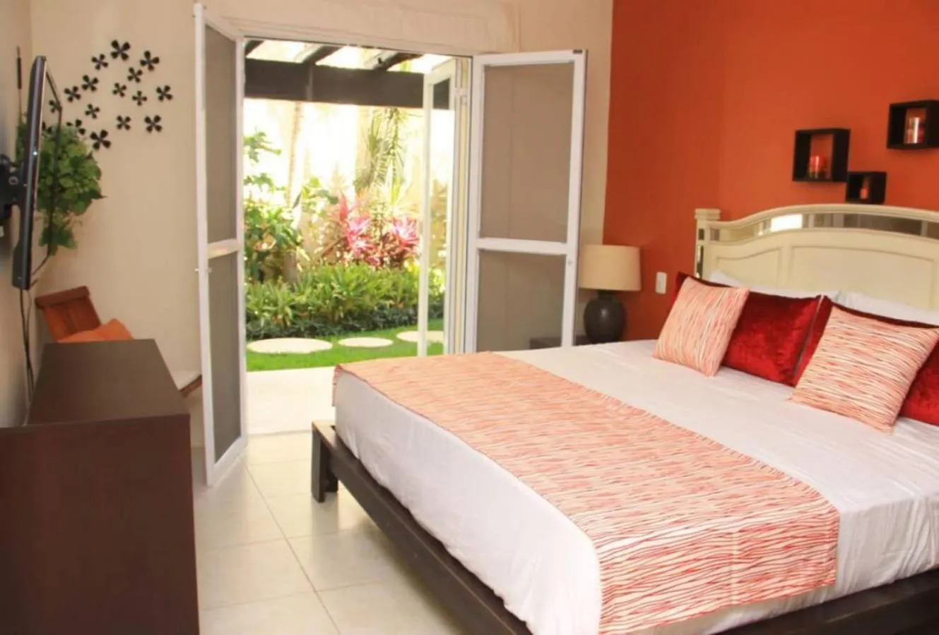 Playa Paradise Getaway. Cozy 2Br Condo In The Heart Of Playa Playa del Carmen
